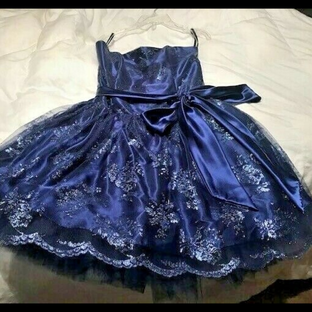 Jessica McClintock Gunne Sax EUC Junior size 11